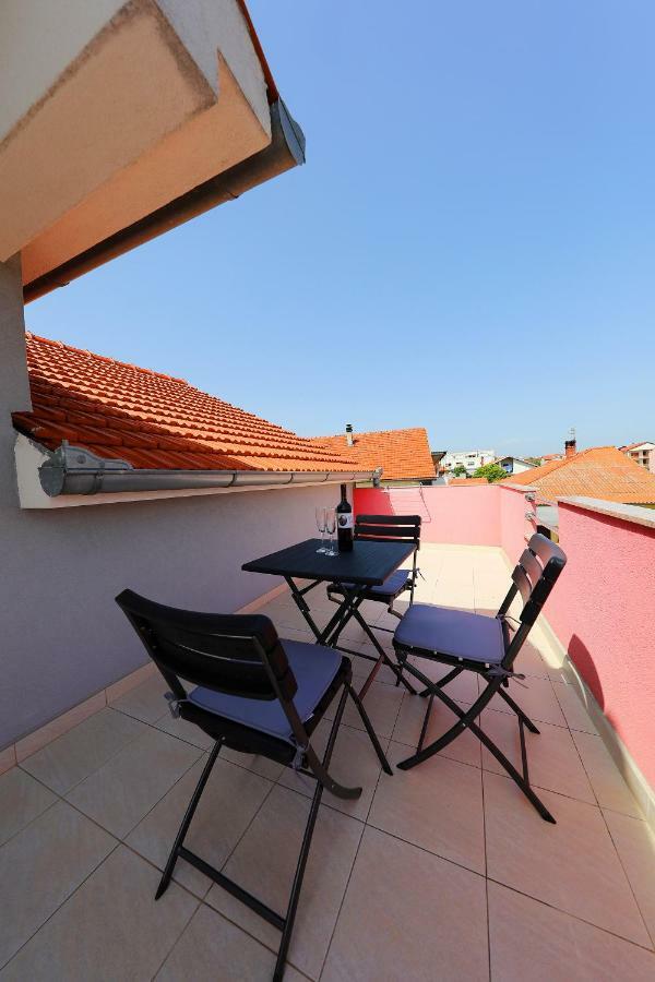 זאדאר Apartman Sofia מראה חיצוני תמונה