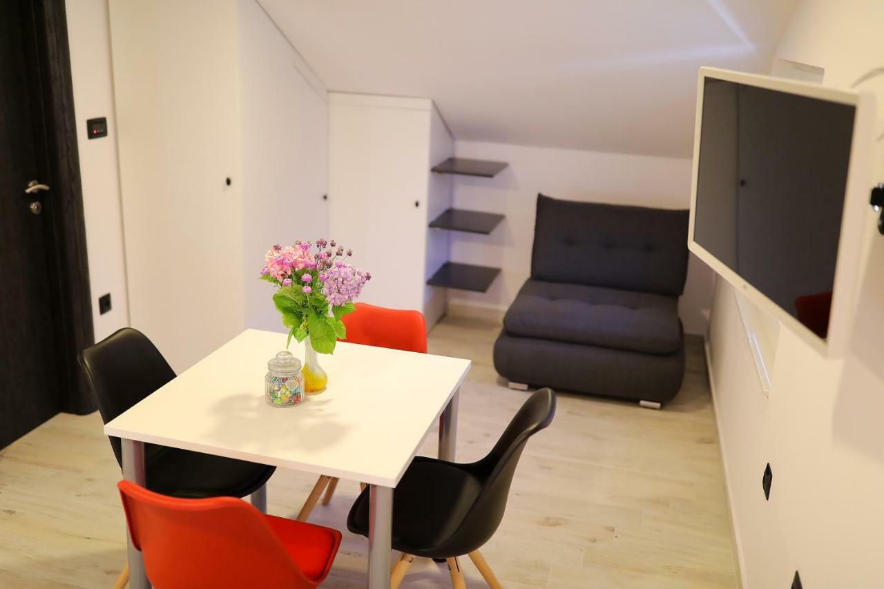 זאדאר Apartman Sofia מראה חיצוני תמונה