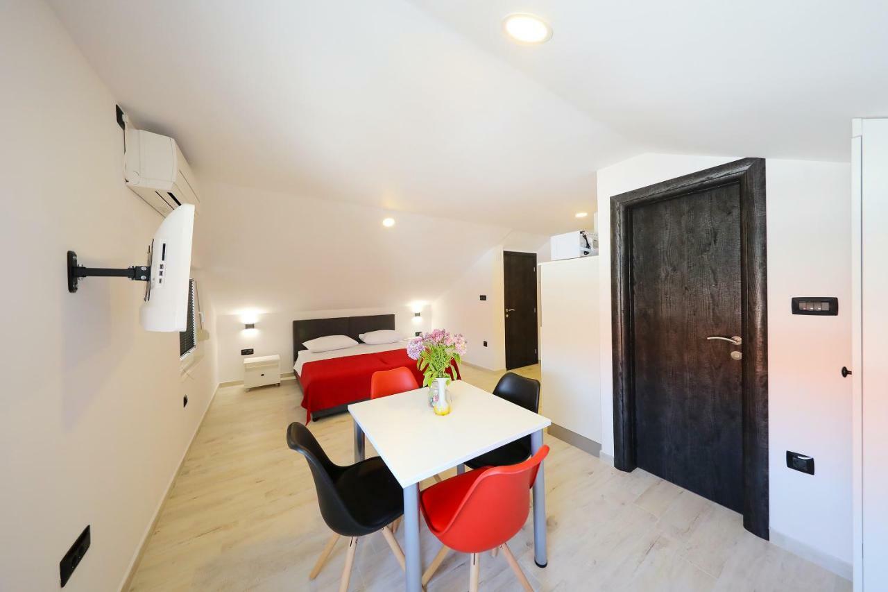 זאדאר Apartman Sofia מראה חיצוני תמונה