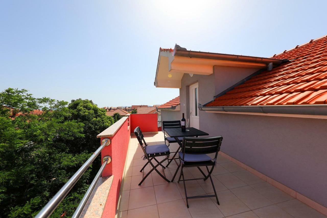 זאדאר Apartman Sofia מראה חיצוני תמונה