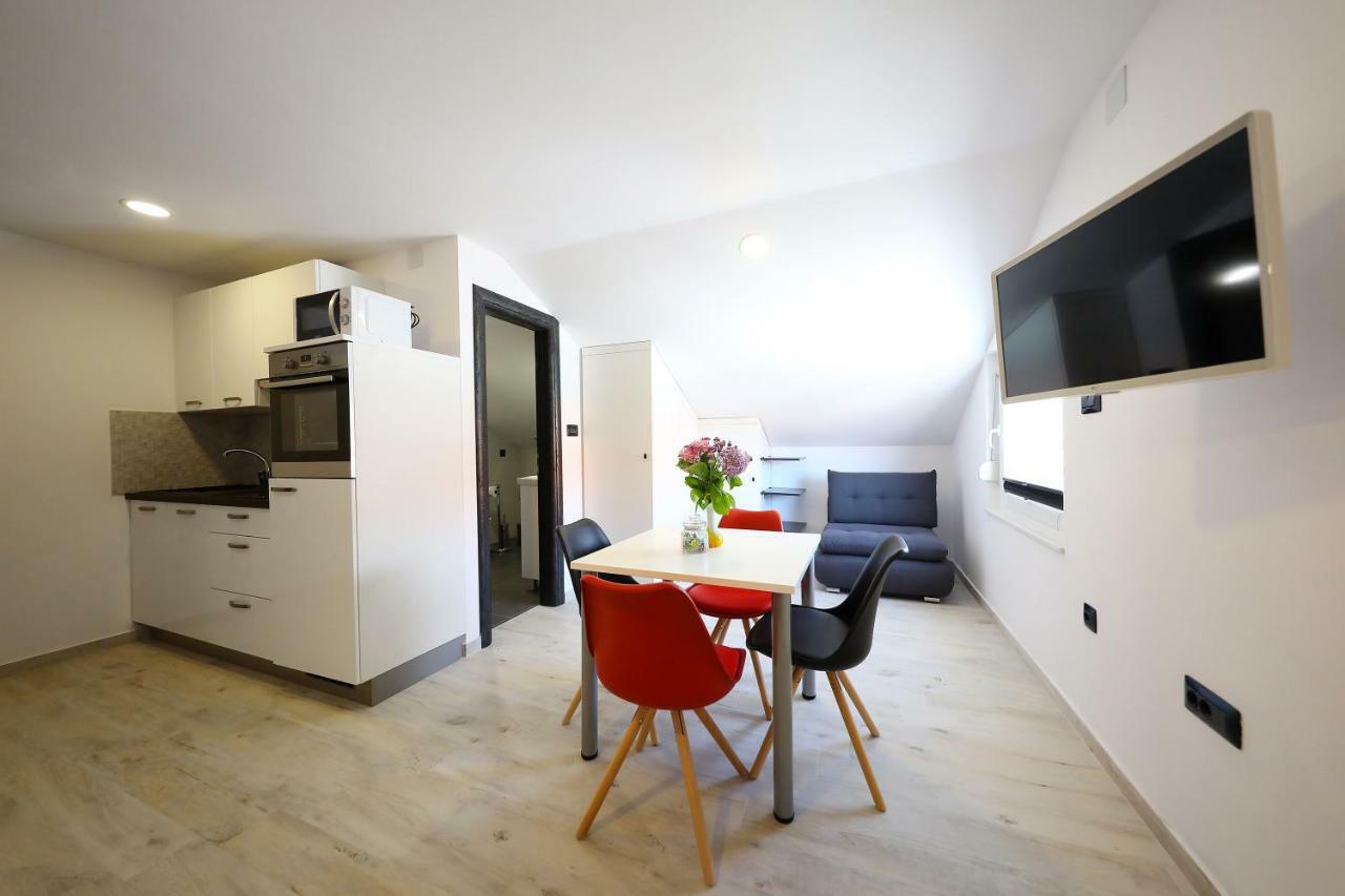 זאדאר Apartman Sofia מראה חיצוני תמונה
