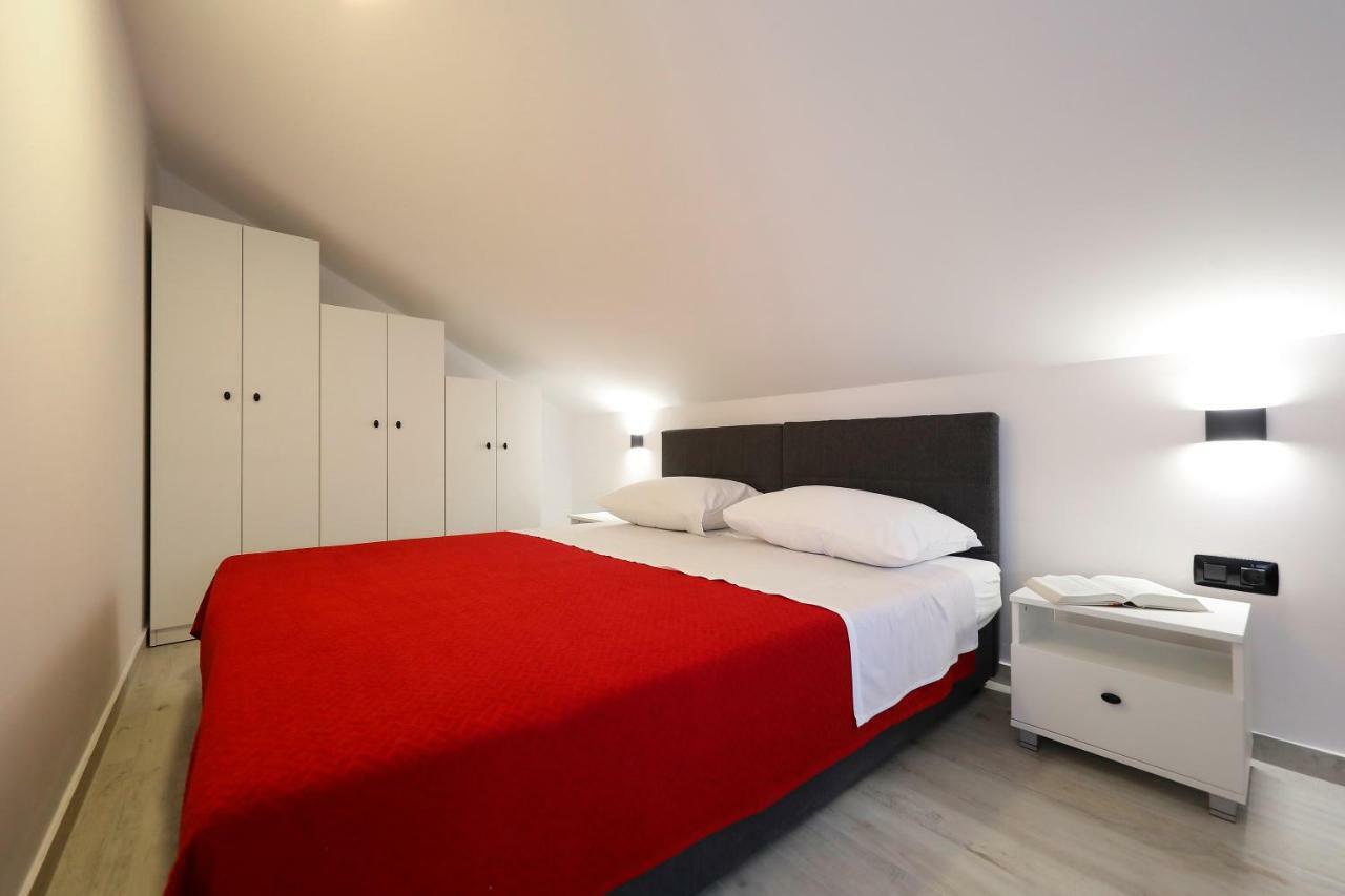זאדאר Apartman Sofia מראה חיצוני תמונה