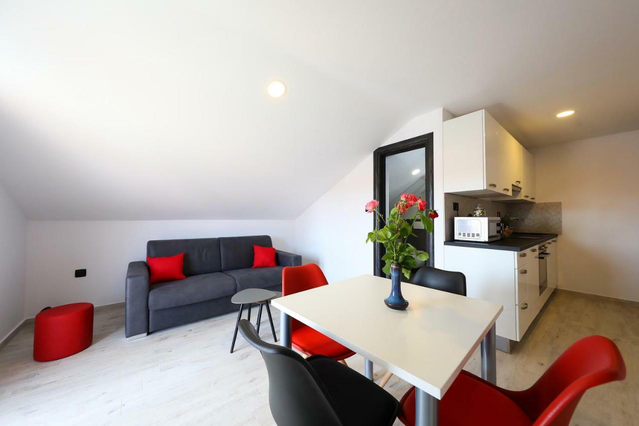 זאדאר Apartman Sofia מראה חיצוני תמונה